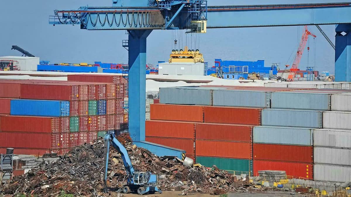 India Ferrous Scrap Imports Face Cheaper Metallics Threat in 2025