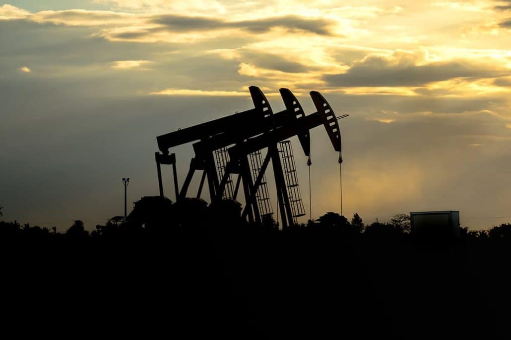 UAE Energy Summit Focuses on Oil Expansion Amid Global Market Uncertainty