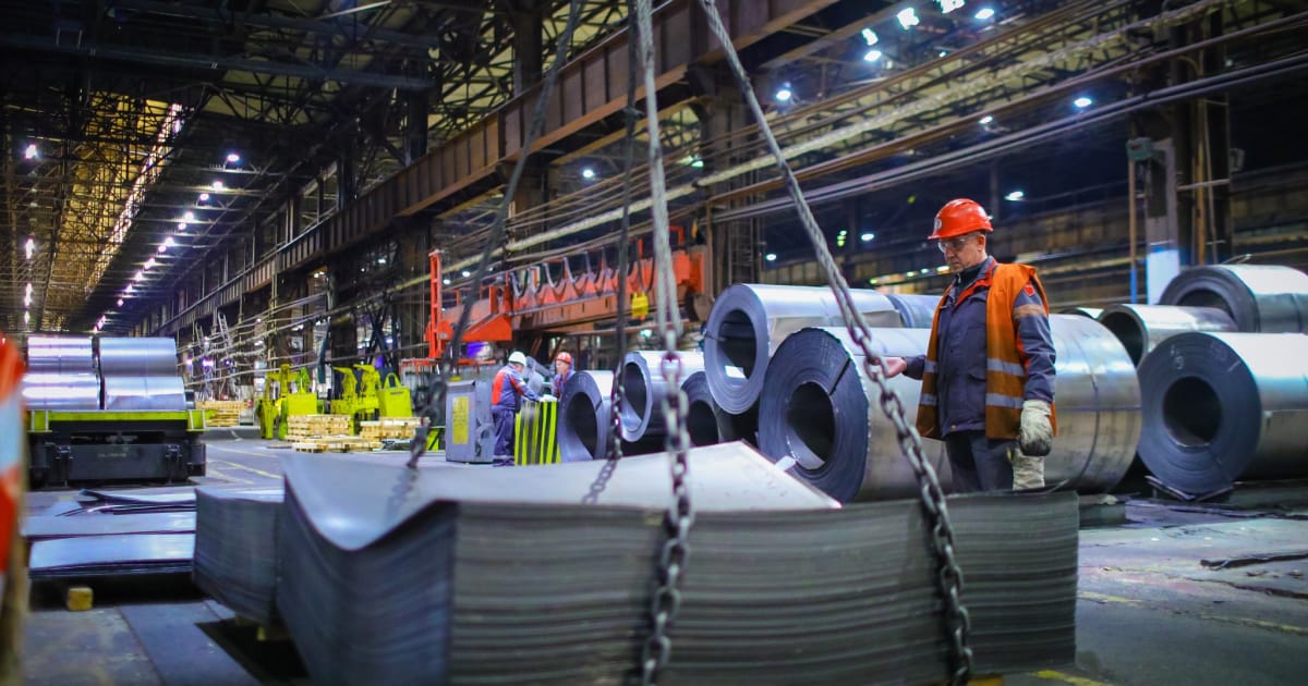 China Expands Rolled Steel Market Share in Ukraine Amid Rising Imports
