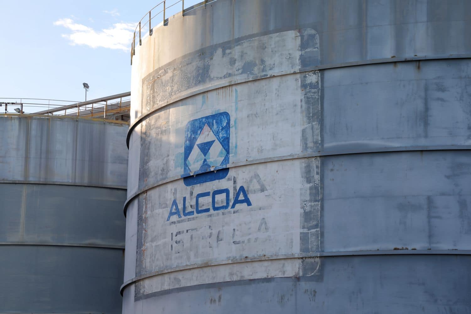 Alcoa Forges Agreement to Secure San Ciprian Smelter’s Future