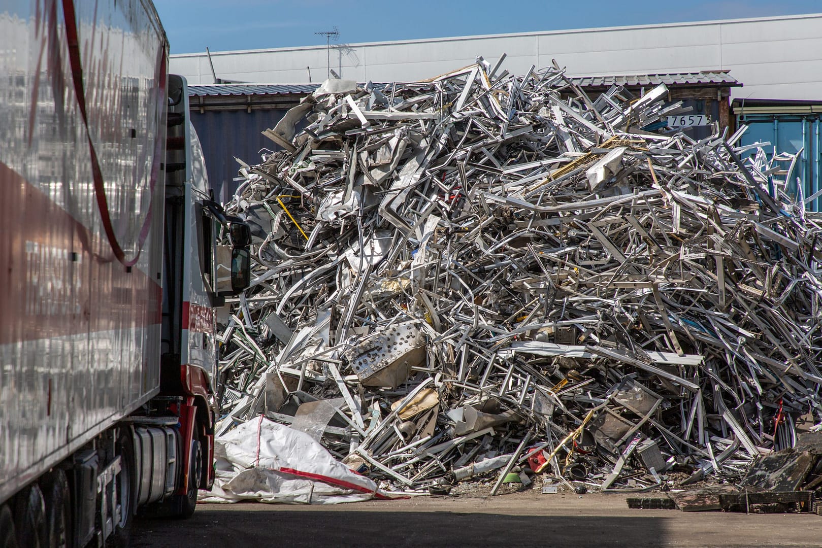 Recycled Steel Trade Patterns Shift in 2024: Key Insights from BIR Data