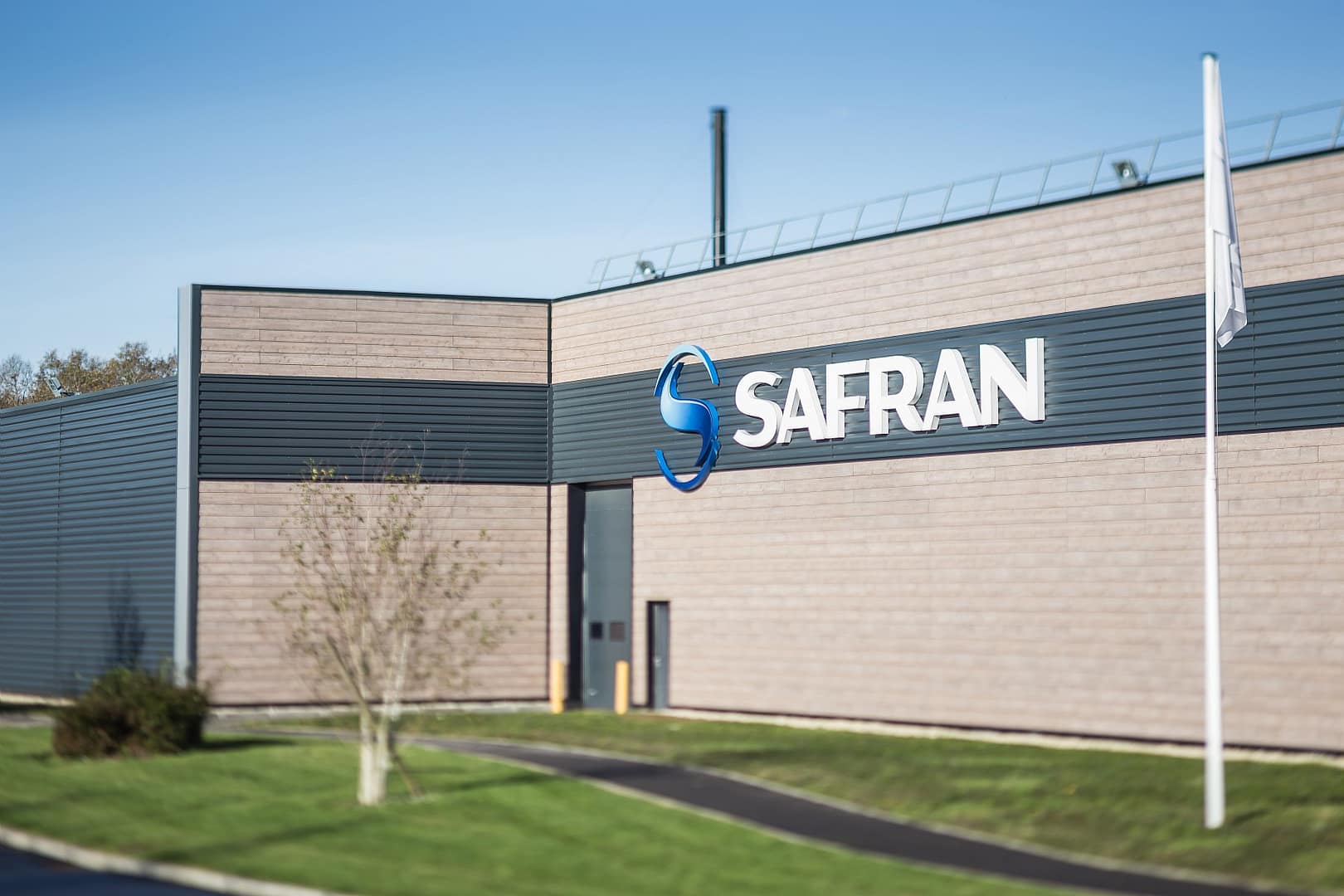 Safran Targets Leap Engine Growth in 2025 Amid Rising Tariff and Supply Chain Concerns