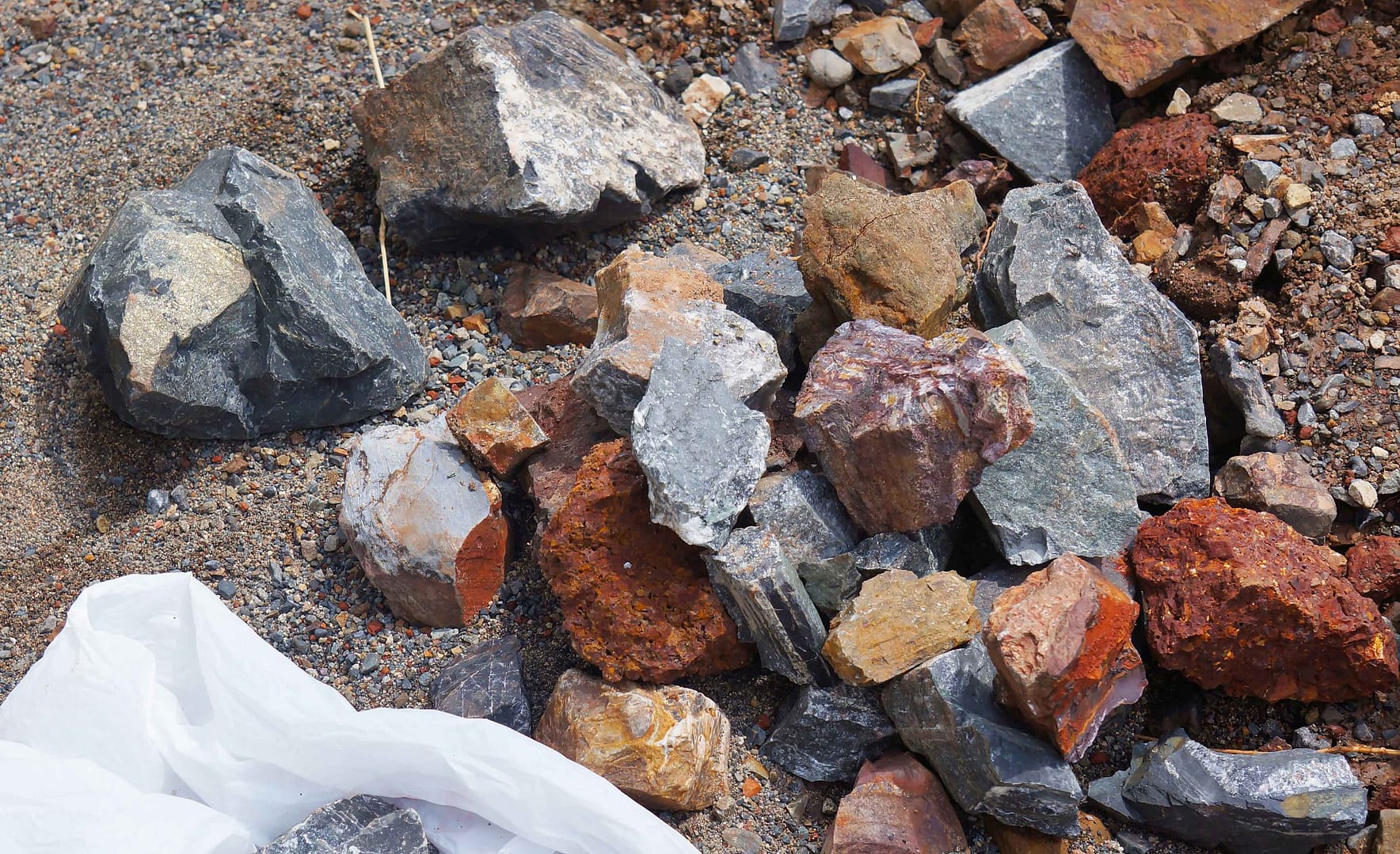 US Targets Mine Waste to Boost Local Critical Minerals Supply