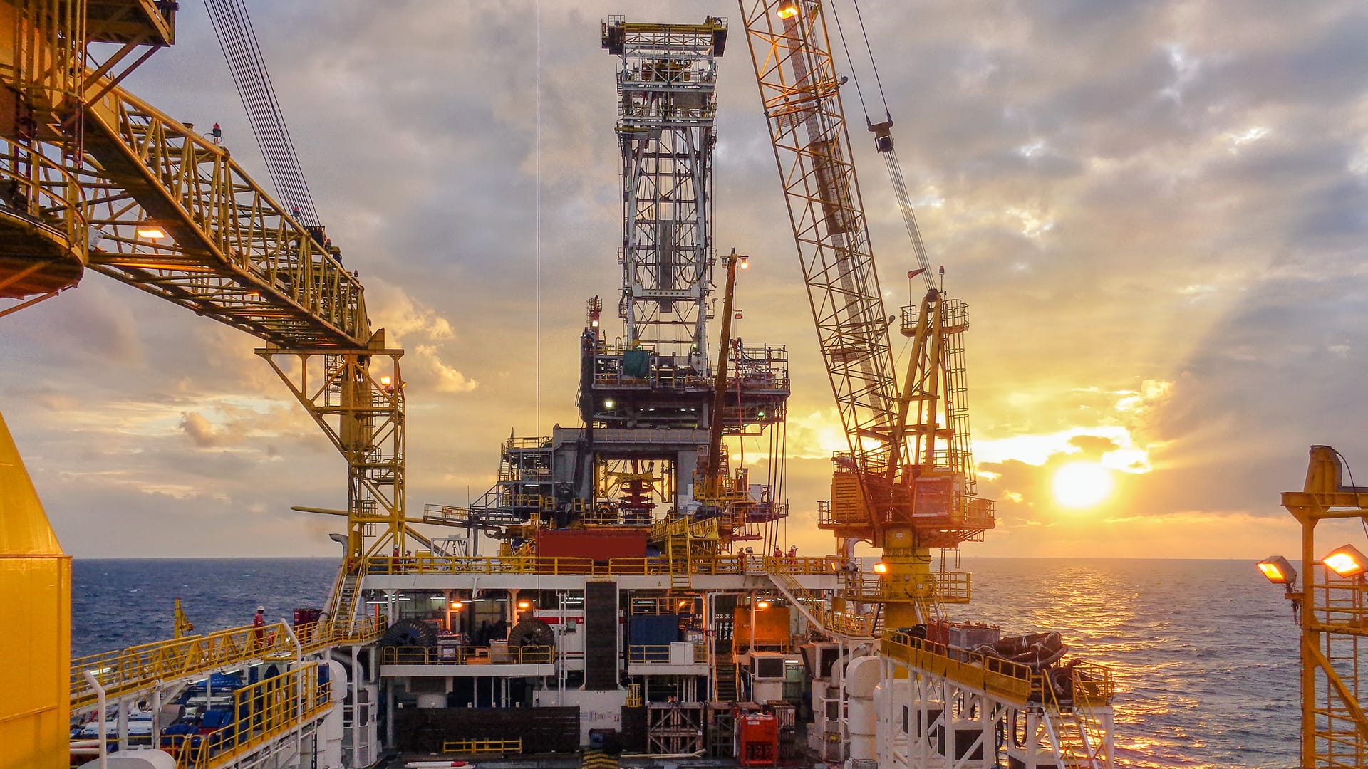 Oil & Gas Decarbonization Charter Publishes First Baseline Report on Emissions Reduction Progress