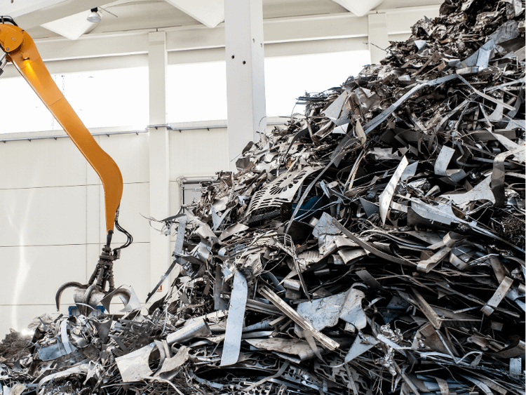 Ferrous Scrap Market Faces Challenges Amid Ramadan and Political Uncertainty in April