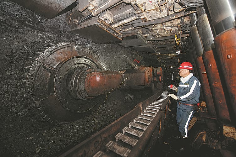 Chinese Coke Prices Fall Amid Seasonal Decline in Steel Demand