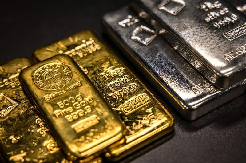 Gold and Silver Prices Hit Records Amid US-China Tensions and Credit Risk Fears