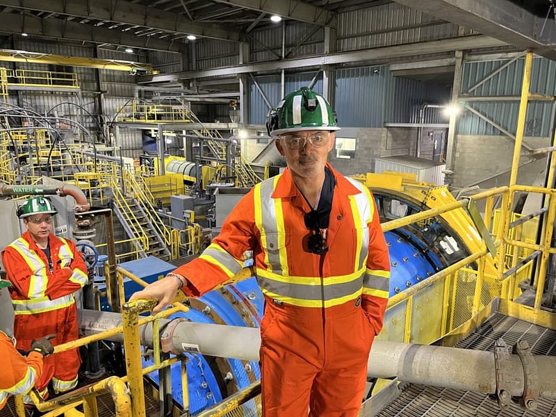 Canadian Mining Magnate Frank Giustra Eyes US Projects Amid Deregulation