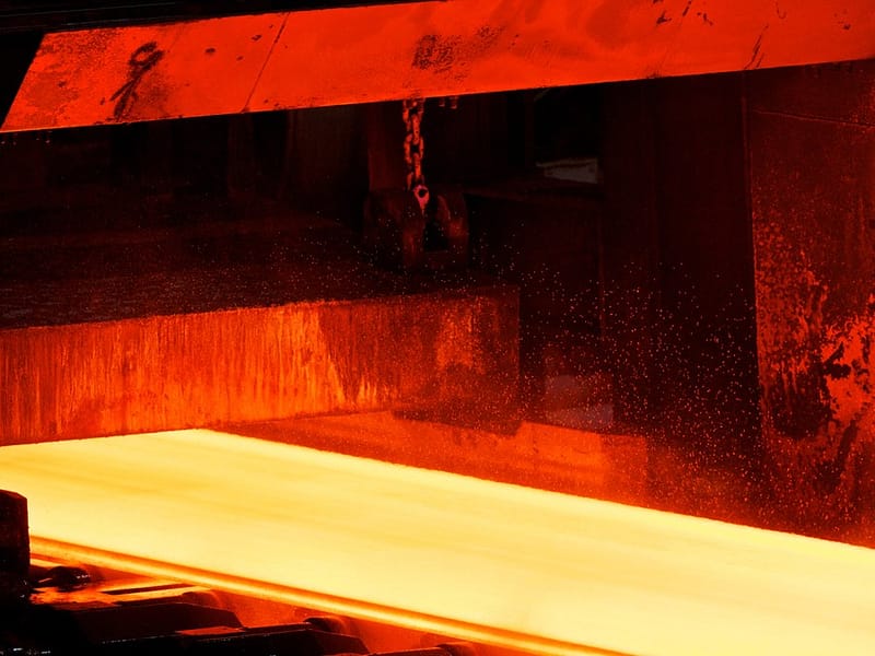 ArcelorMittal Forecasts Strong 2026 for Alabama Steel Mill