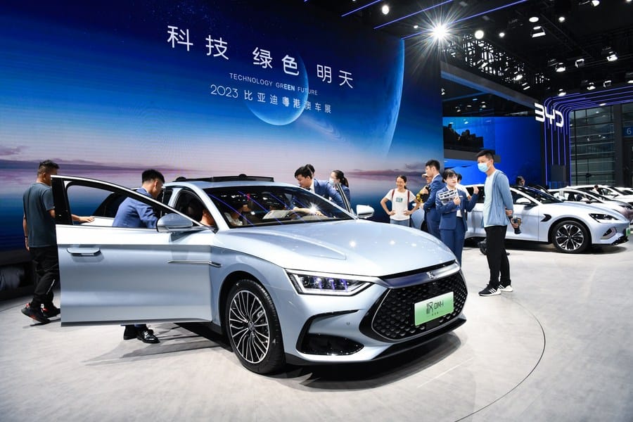 China’s NEV Export Growth Faces Mixed Outlook in 2025